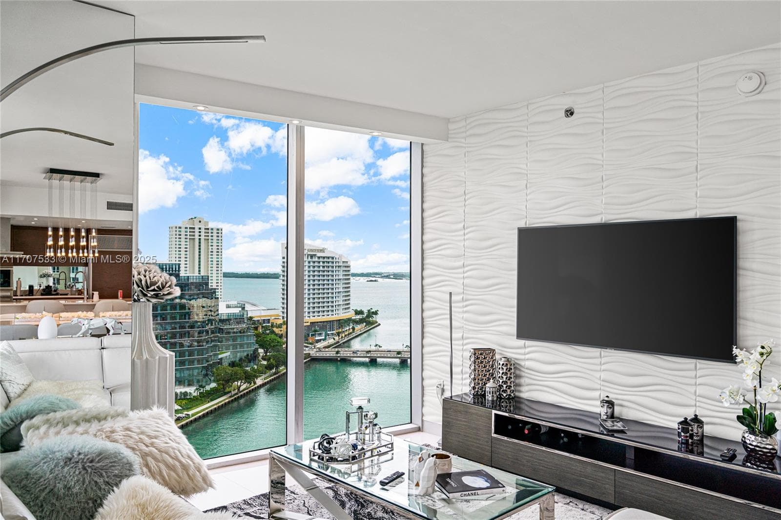 495 Brickell Ave # 1702, Miami FL 33131 — 14