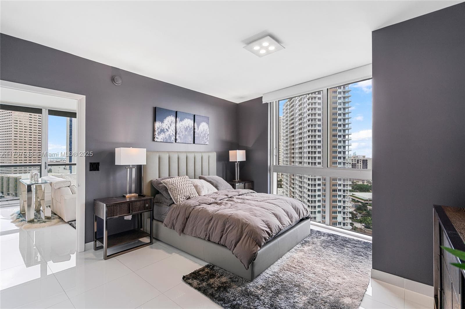 495 Brickell Ave # 1702, Miami FL 33131 — 41