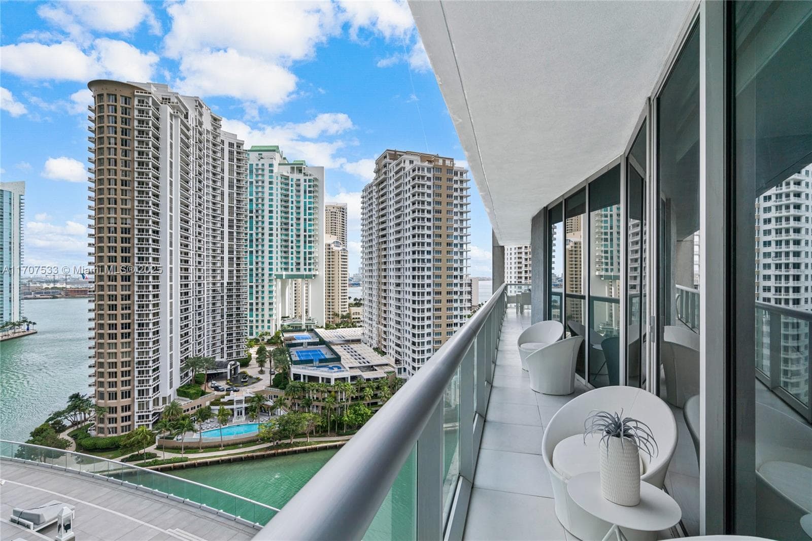 495 Brickell Ave # 1702, Miami FL 33131 — 48