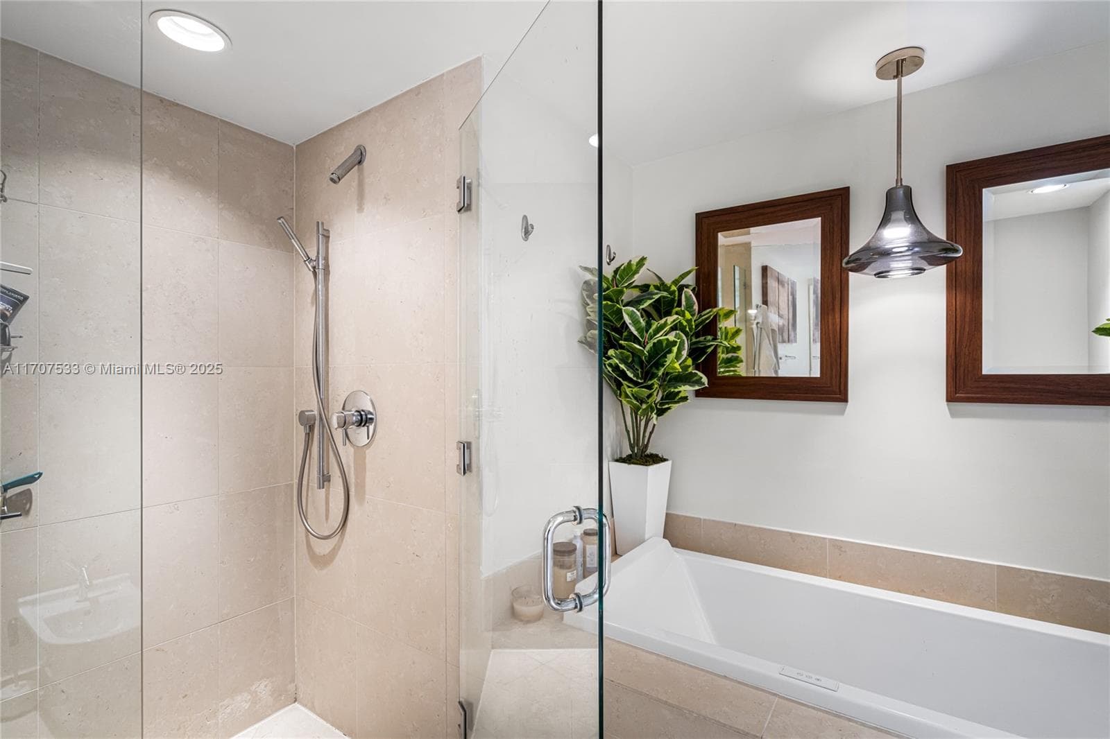 495 Brickell Ave # 1702, Miami FL 33131 — 35