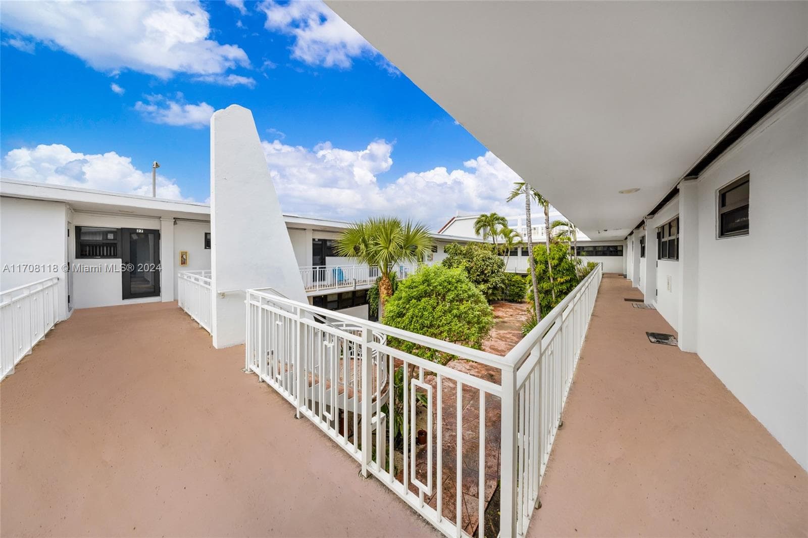 235 78th St, Miami Beach FL 33141 — 10