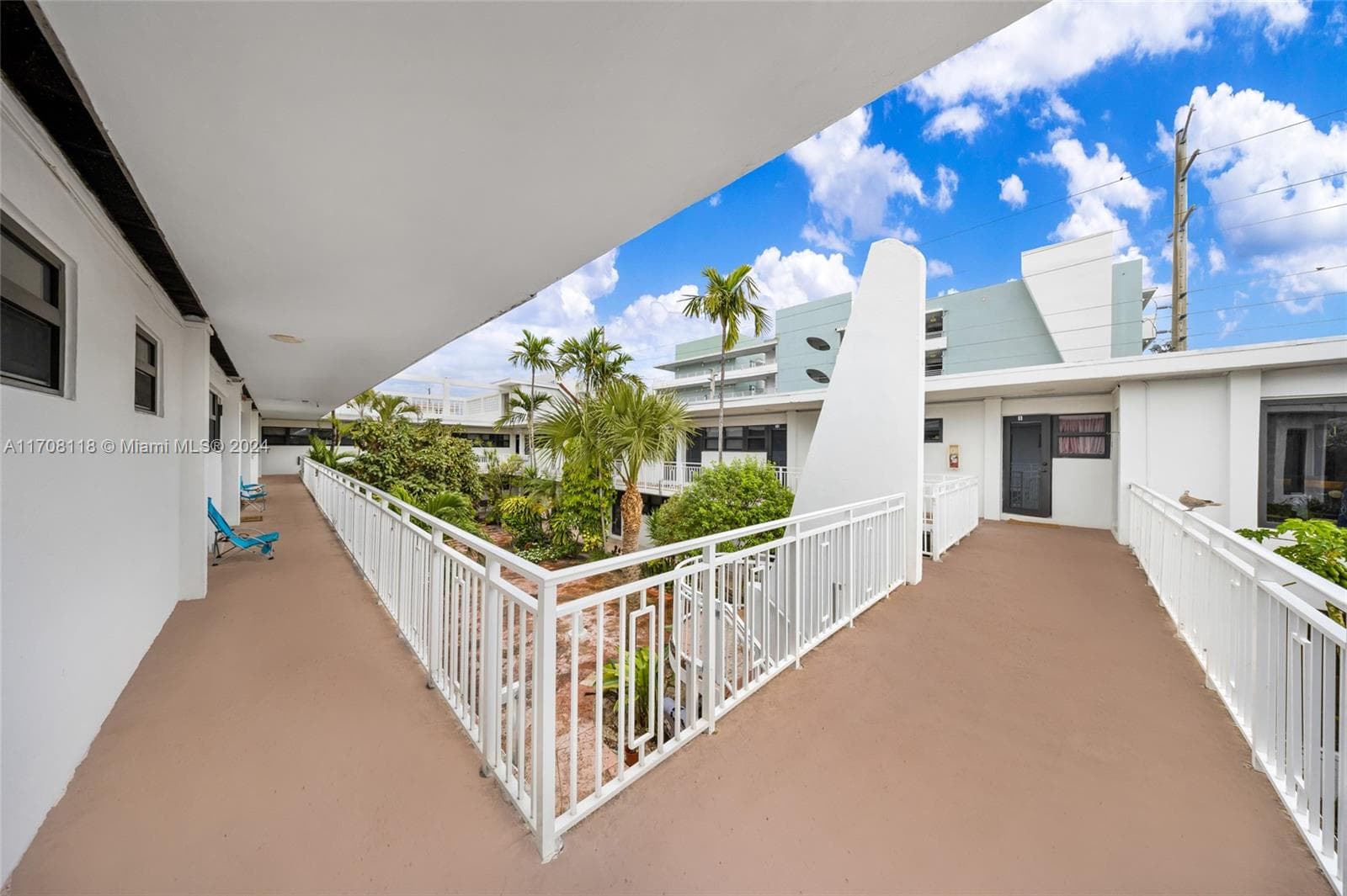 235 78th St, Miami Beach FL 33141 — 11