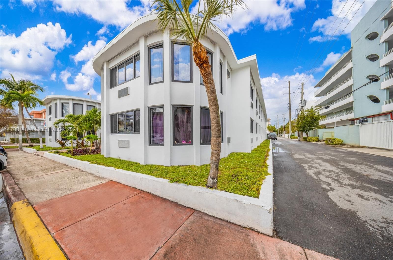 235 78th St, Miami Beach FL 33141 — 8