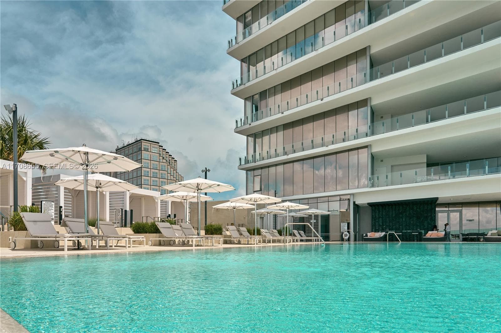 300 Biscayne Blvd Way # 4703, Miami FL 33131 — 76