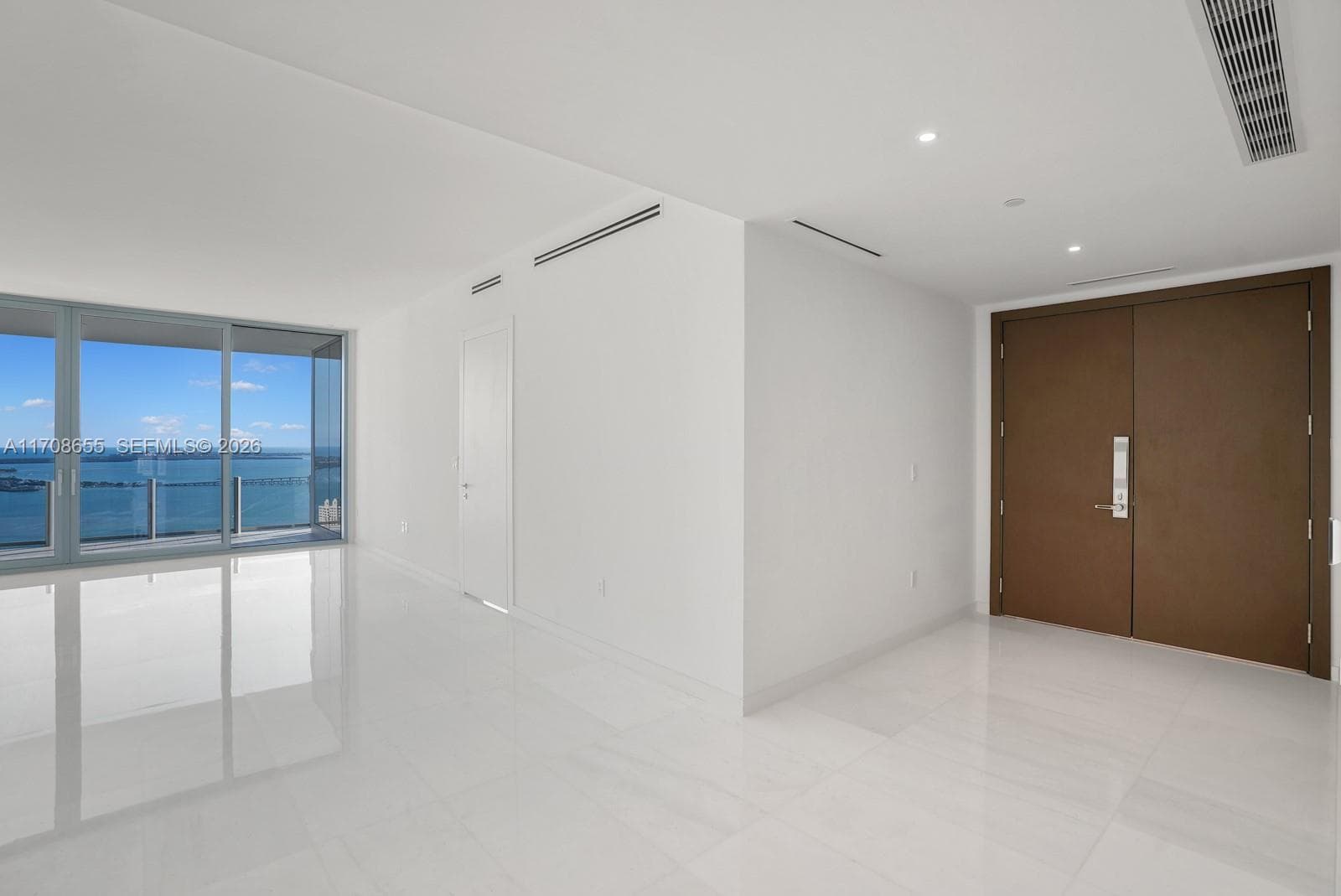300 Biscayne Blvd Way # 4703, Miami FL 33131 — 57