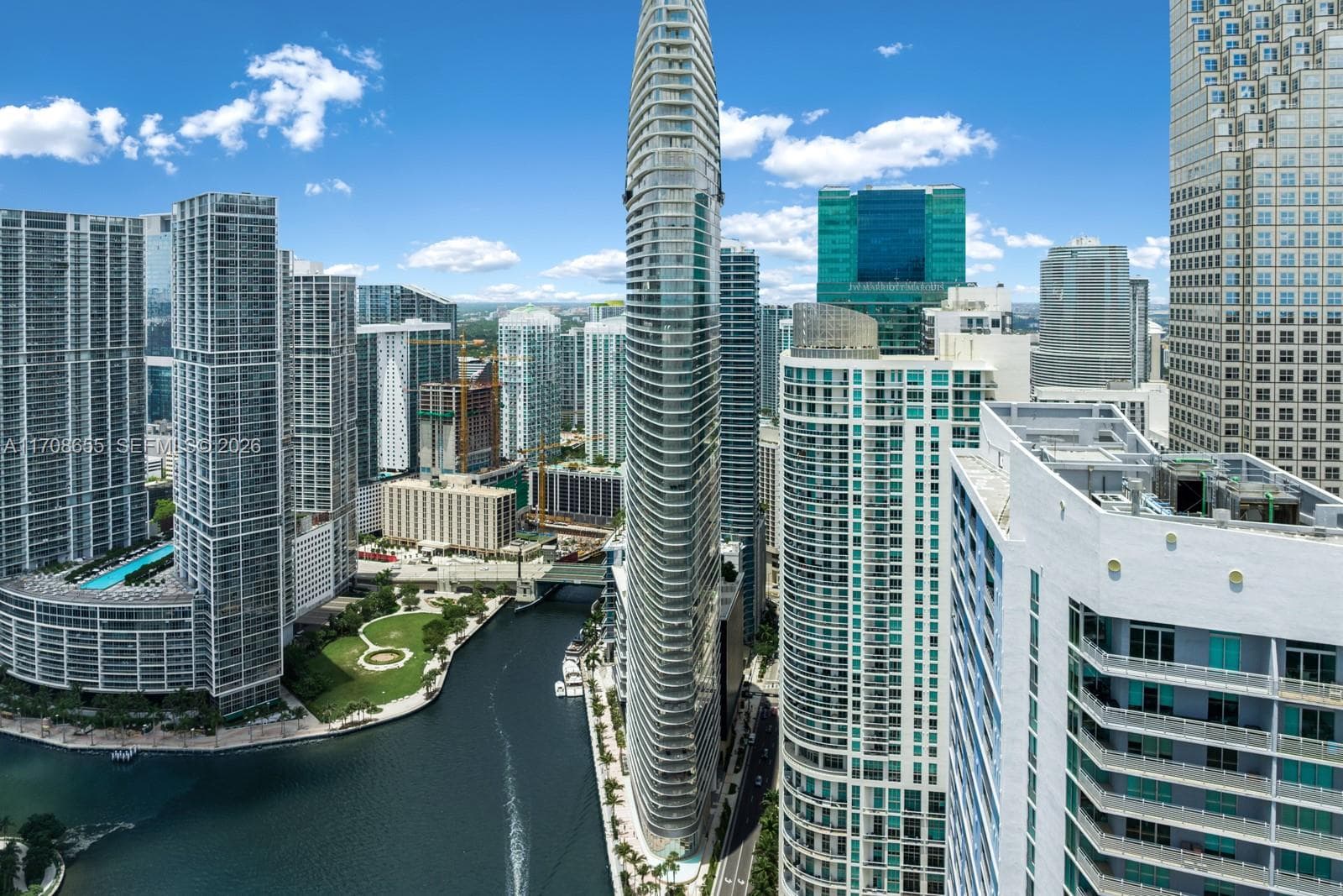 300 Biscayne Blvd Way # 4703, Miami FL 33131 — 98