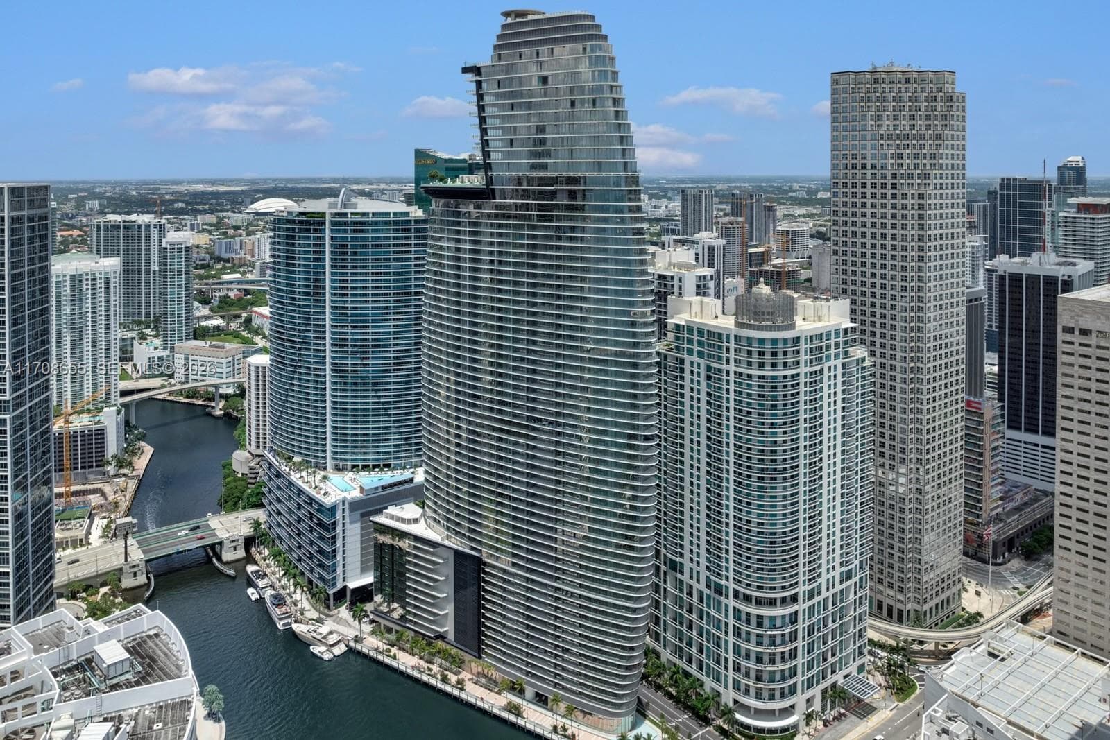 300 Biscayne Blvd Way # 4703, Miami FL 33131 — 63