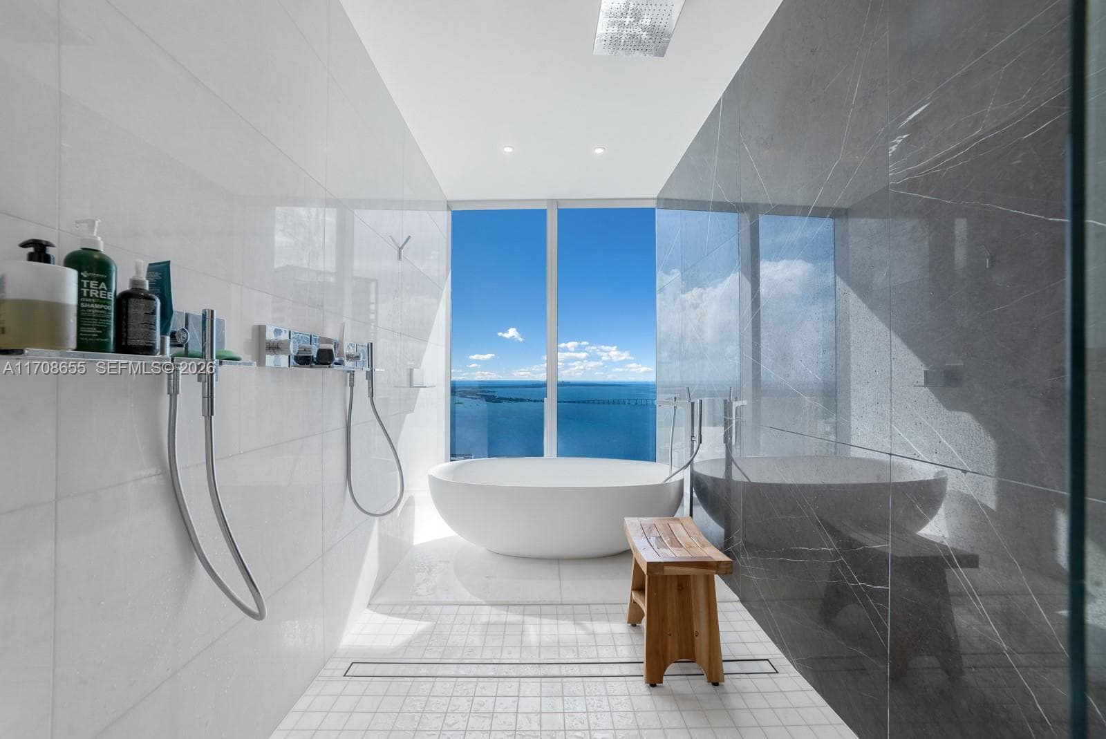 300 Biscayne Blvd Way # 4703, Miami FL 33131 — 14