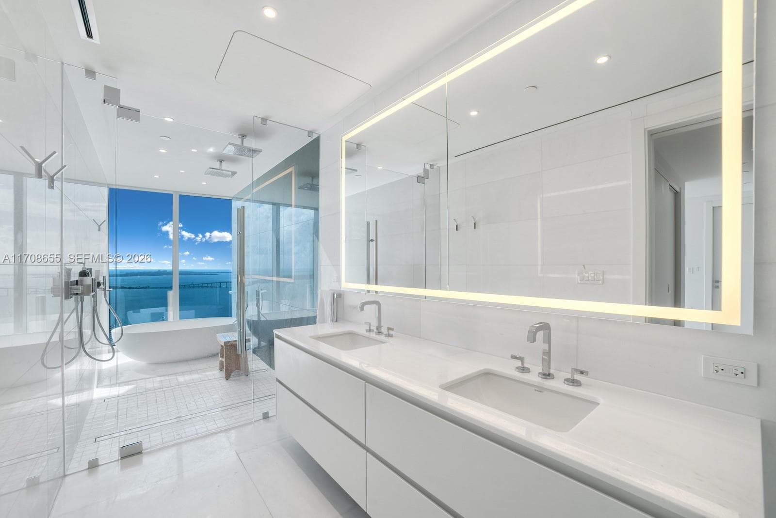 300 Biscayne Blvd Way # 4703, Miami FL 33131 — 15