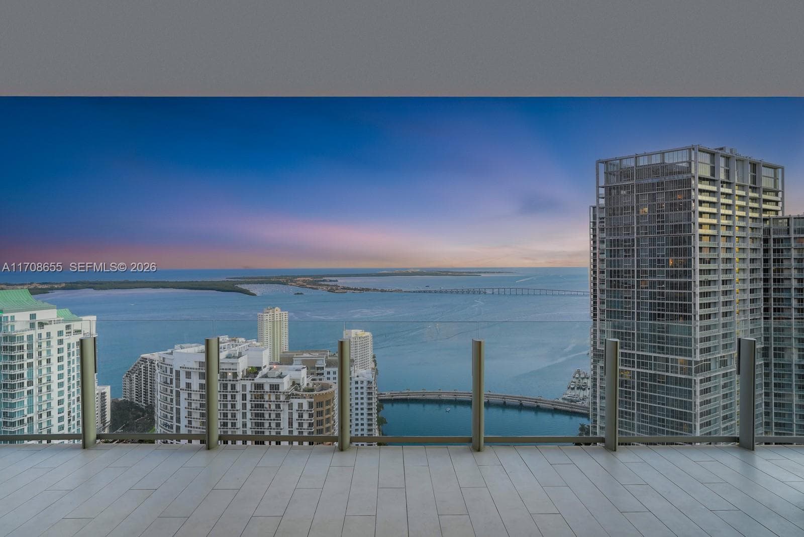 300 Biscayne Blvd Way # 4703, Miami FL 33131 — 29