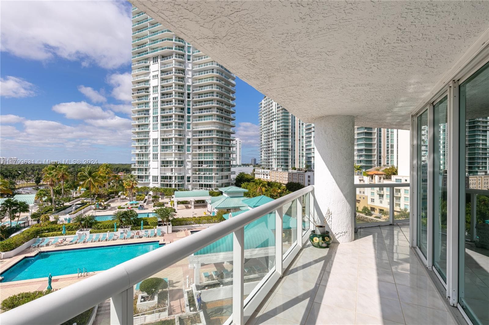 16400 Collins Ave # 745, Sunny Isles Beach FL 33160 — 10