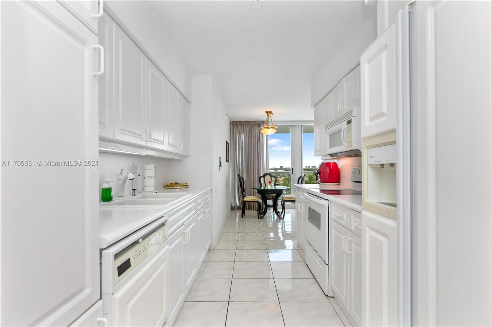 16400 Collins Ave # 745, Sunny Isles Beach FL 33160 — 19