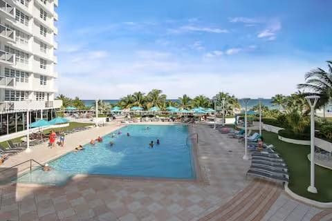 100 Lincoln Rd # 739, Miami Beach FL 33139 — 22