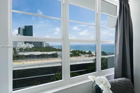 100 Lincoln Rd # 739, Miami Beach FL 33139 — 20