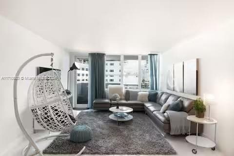 100 Lincoln Rd # 739, Miami Beach FL 33139 — 4