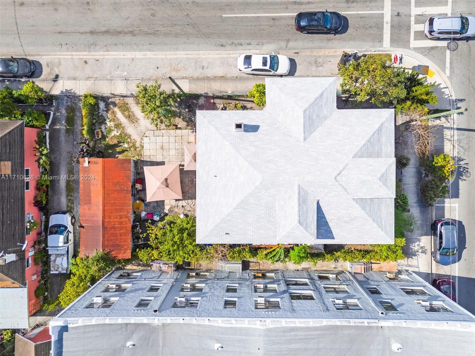 676 SW 1st St, Miami FL 33130 — 9