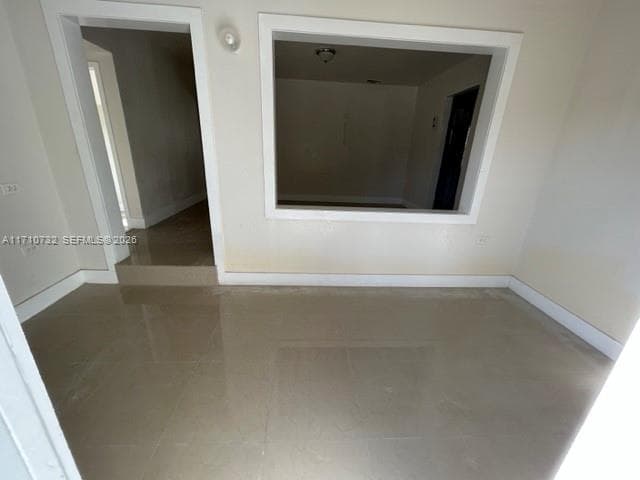 3529 NW 34th St, Miami FL 33142 — 14