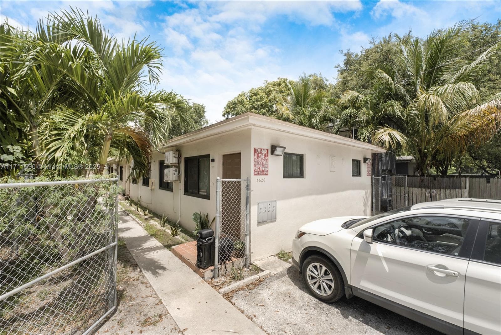 5520 NE 1st Ct, Miami FL 33137 — 6