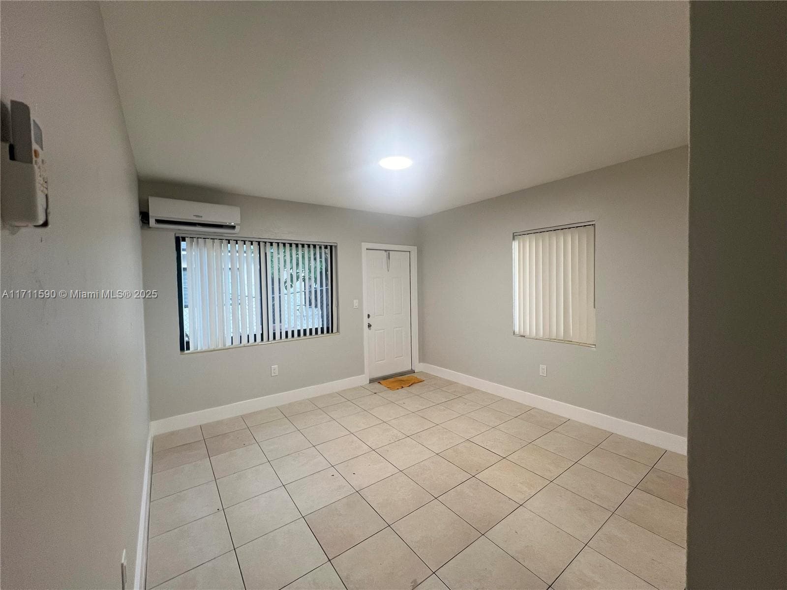 5520 NE 1st Ct, Miami FL 33137 — 13