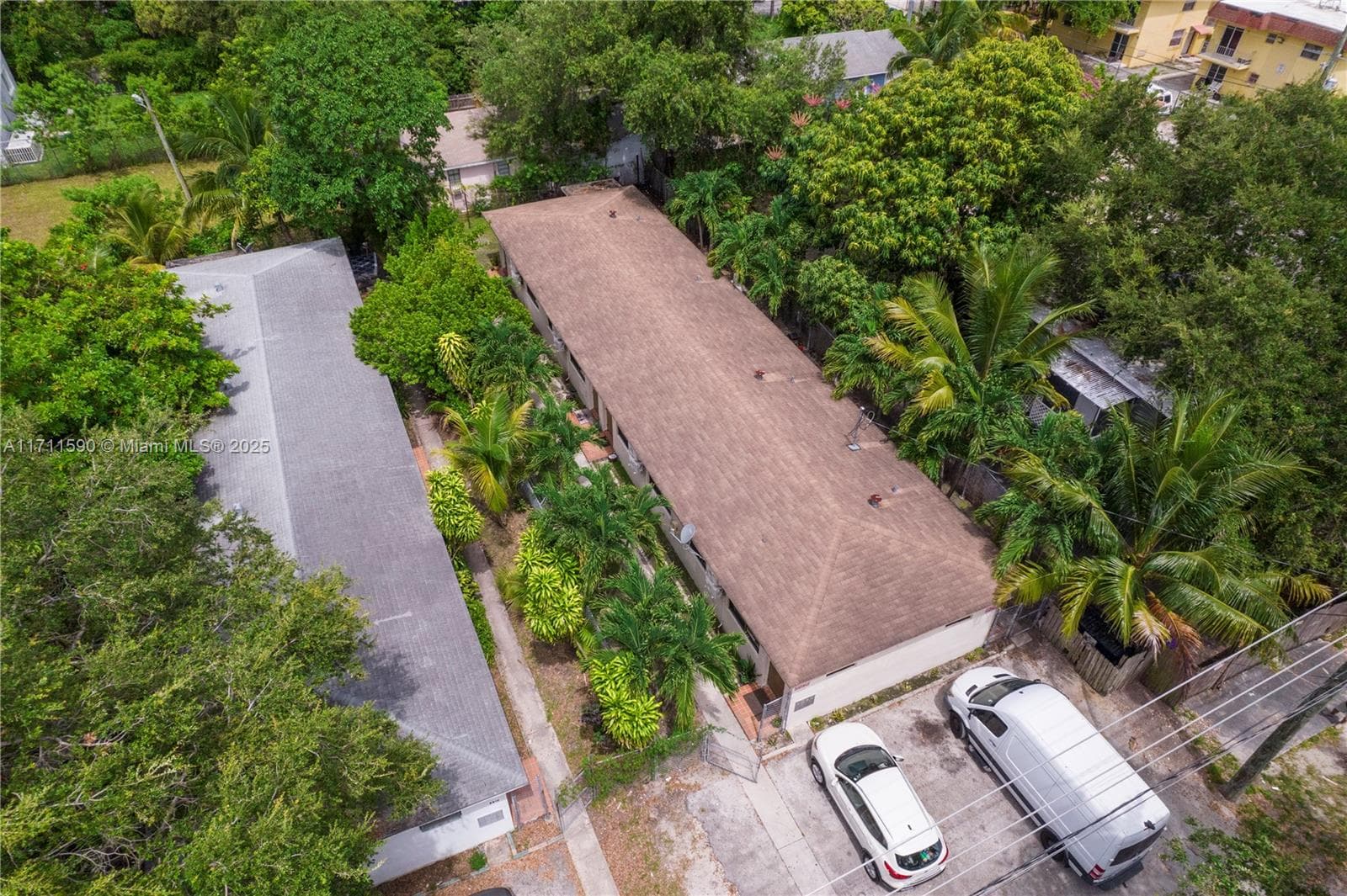 5520 NE 1st Ct, Miami FL 33137 — 1