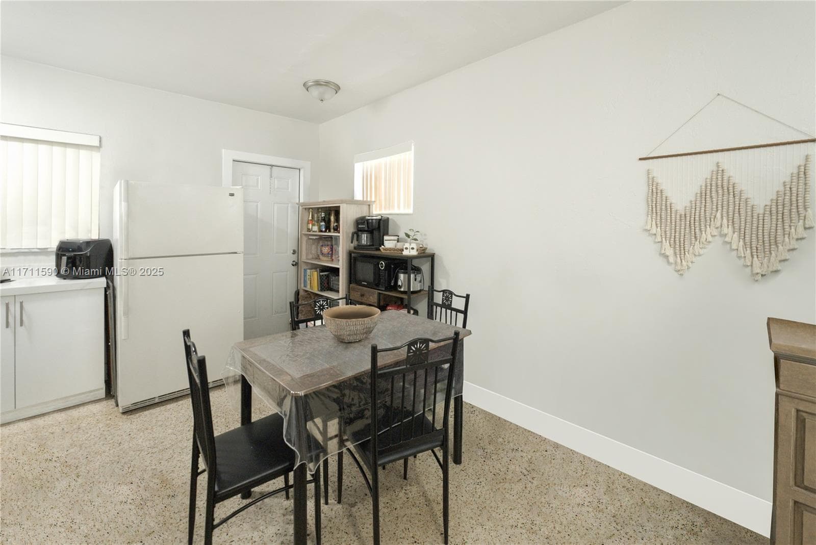 5520 NE 1st Ct, Miami FL 33137 — 25