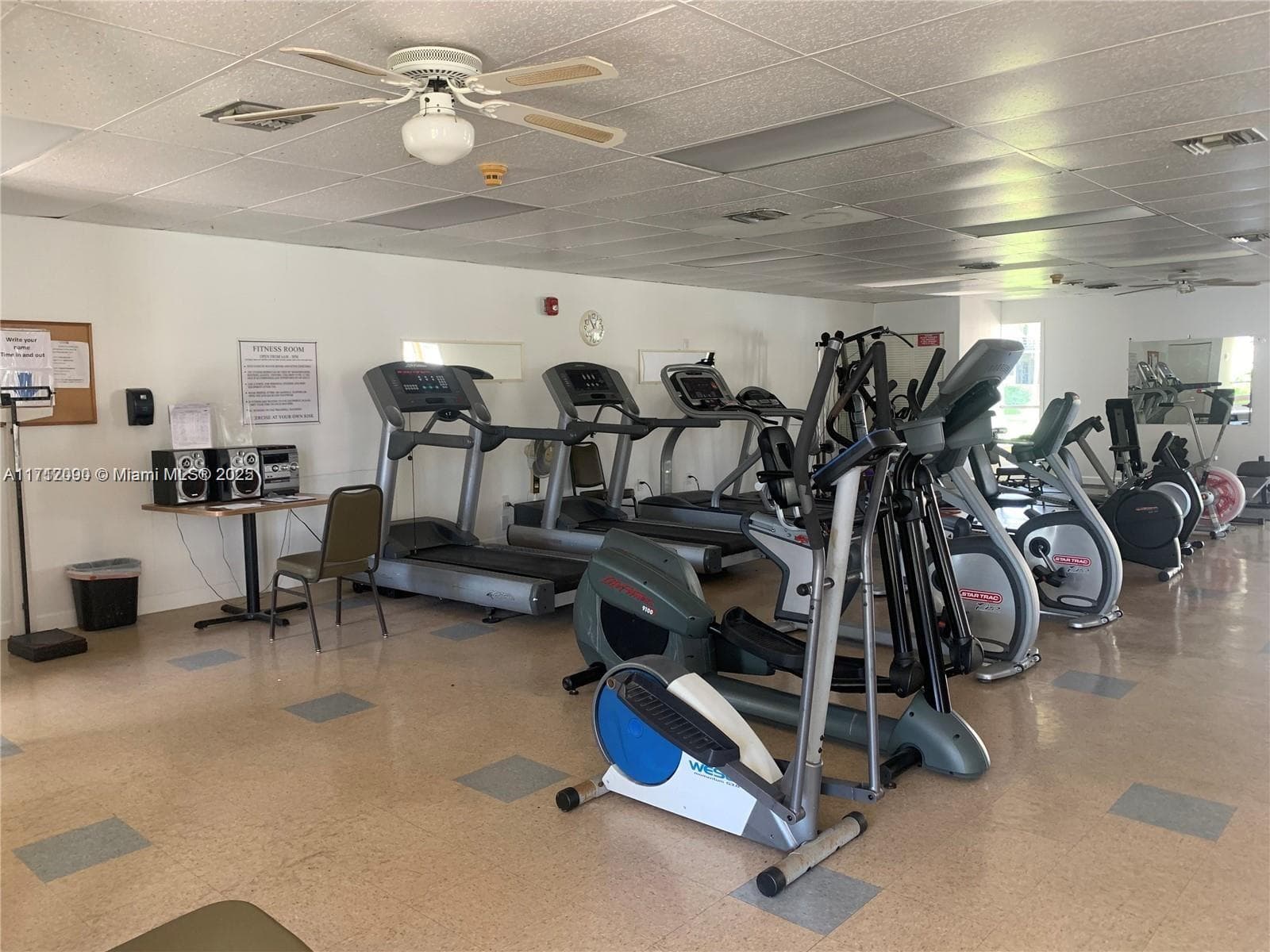 1395 NE 167th St # 209, Miami FL 33162 — 34