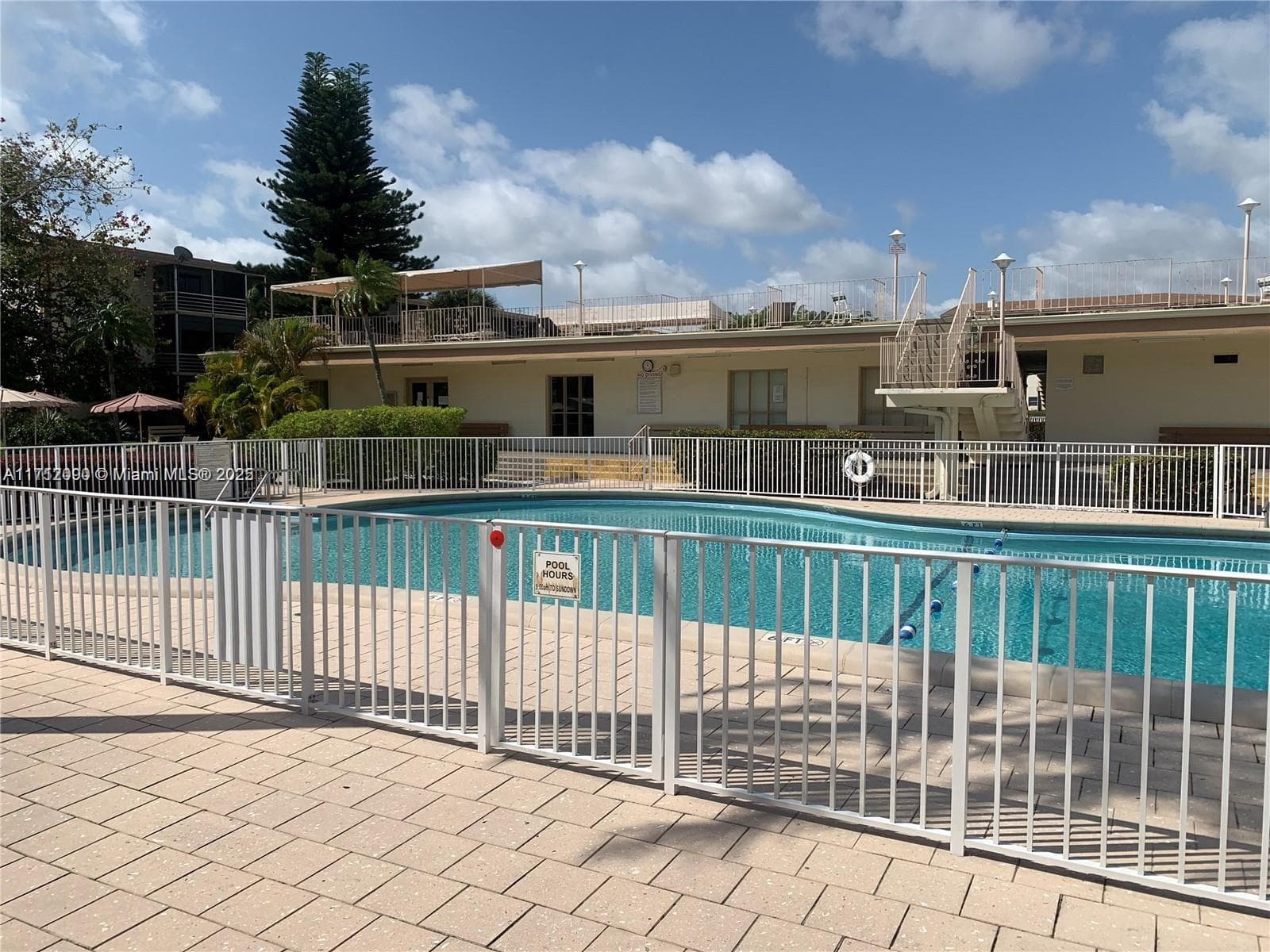 1395 NE 167th St # 209, Miami FL 33162 — 10