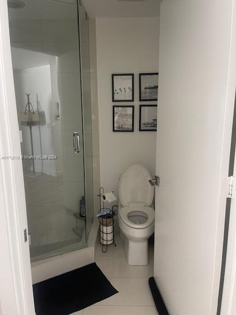 650 NE 32nd St # 3606, Miami FL 33137 — 17