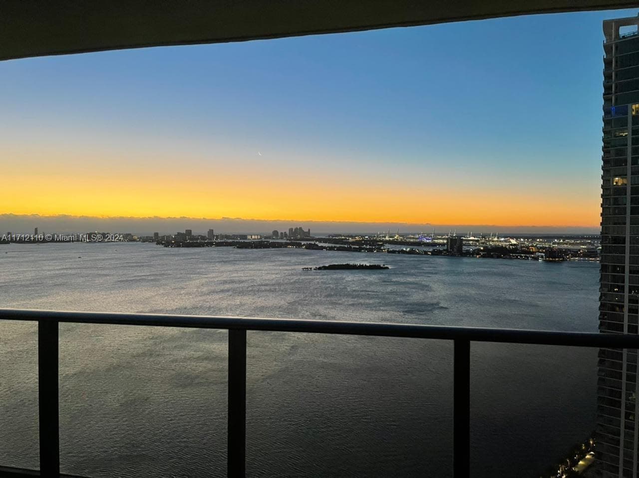 650 NE 32nd St # 3606, Miami FL 33137 — 16