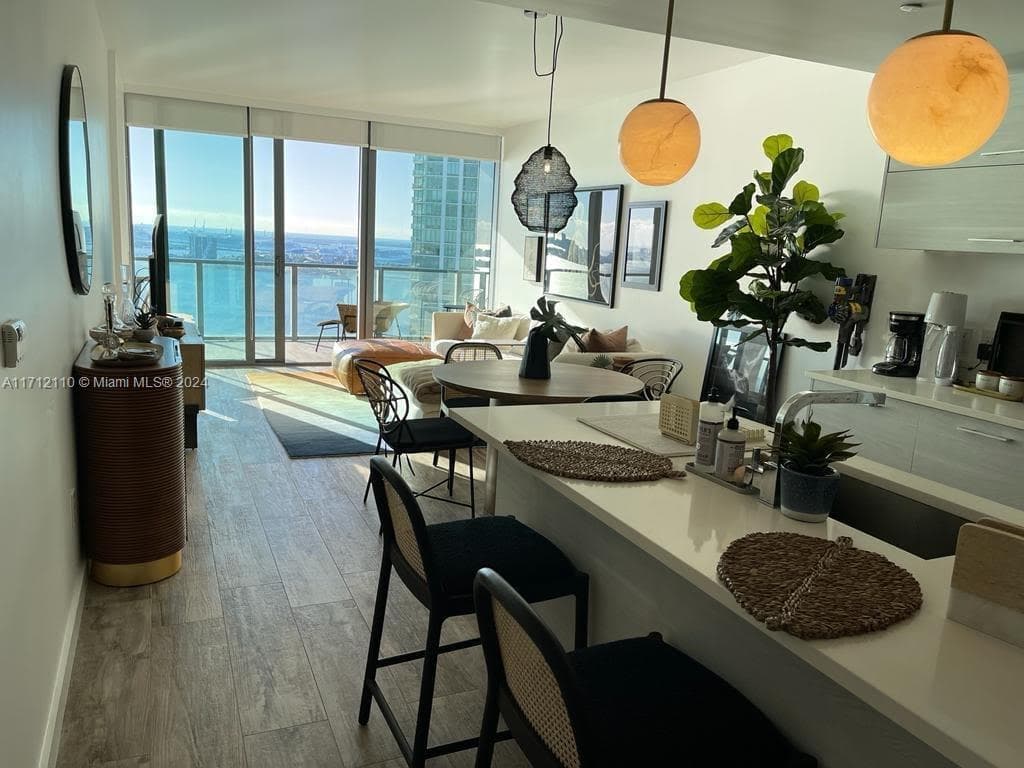 650 NE 32nd St # 3606, Miami FL 33137 — 3