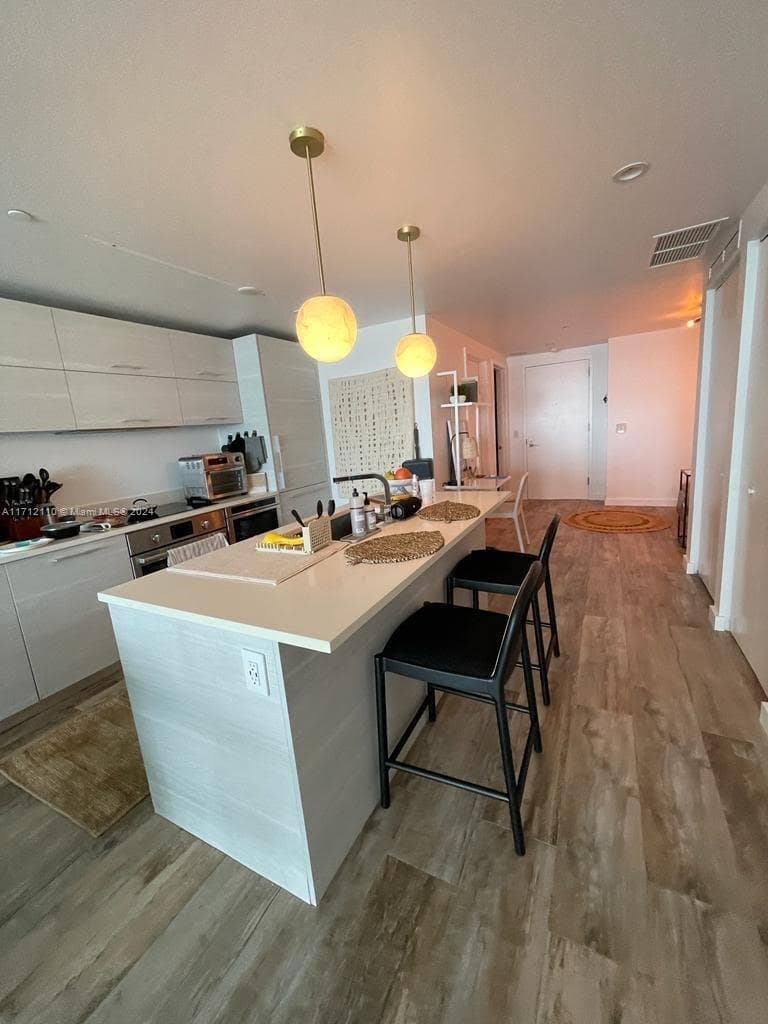 650 NE 32nd St # 3606, Miami FL 33137 — 20