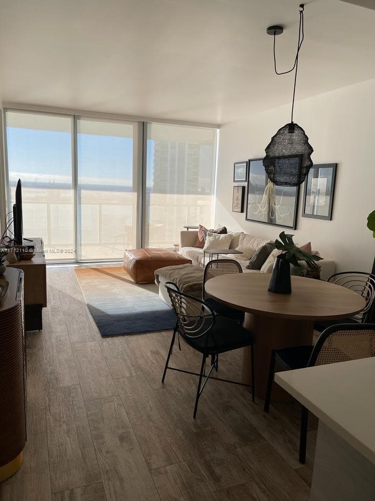 650 NE 32nd St # 3606, Miami FL 33137 — 15