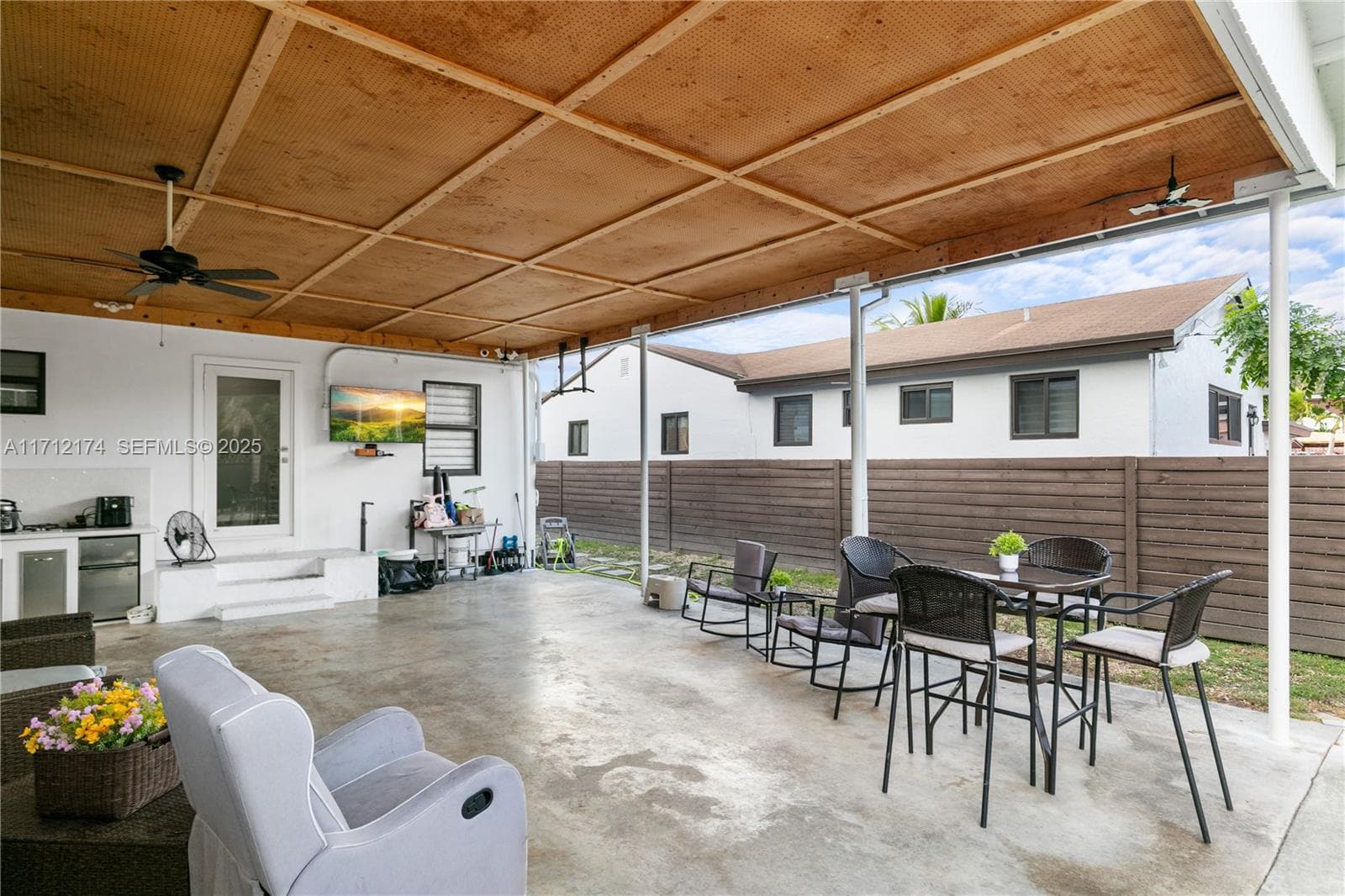 341 NW 67th Ave, Miami Springs FL 33166 — 20