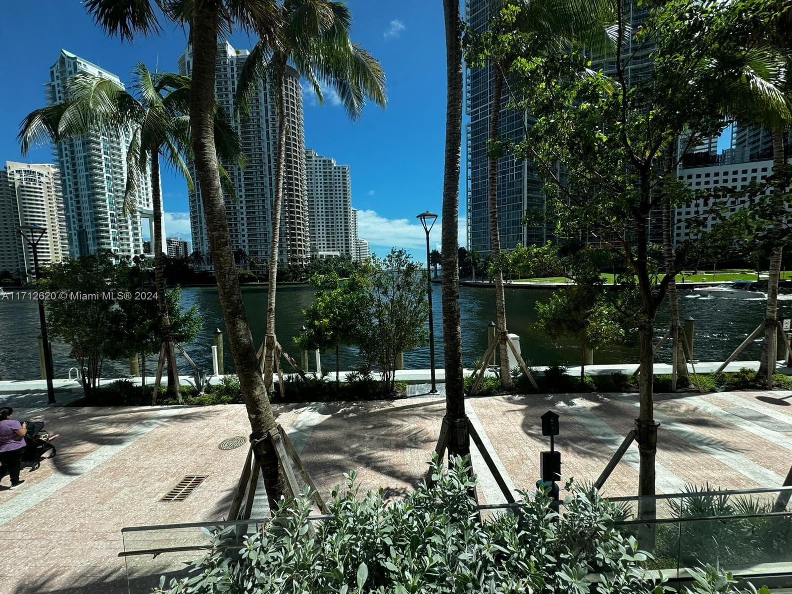 300 Biscayne Boulevard Way # 1806, Miami FL 33131 — 7