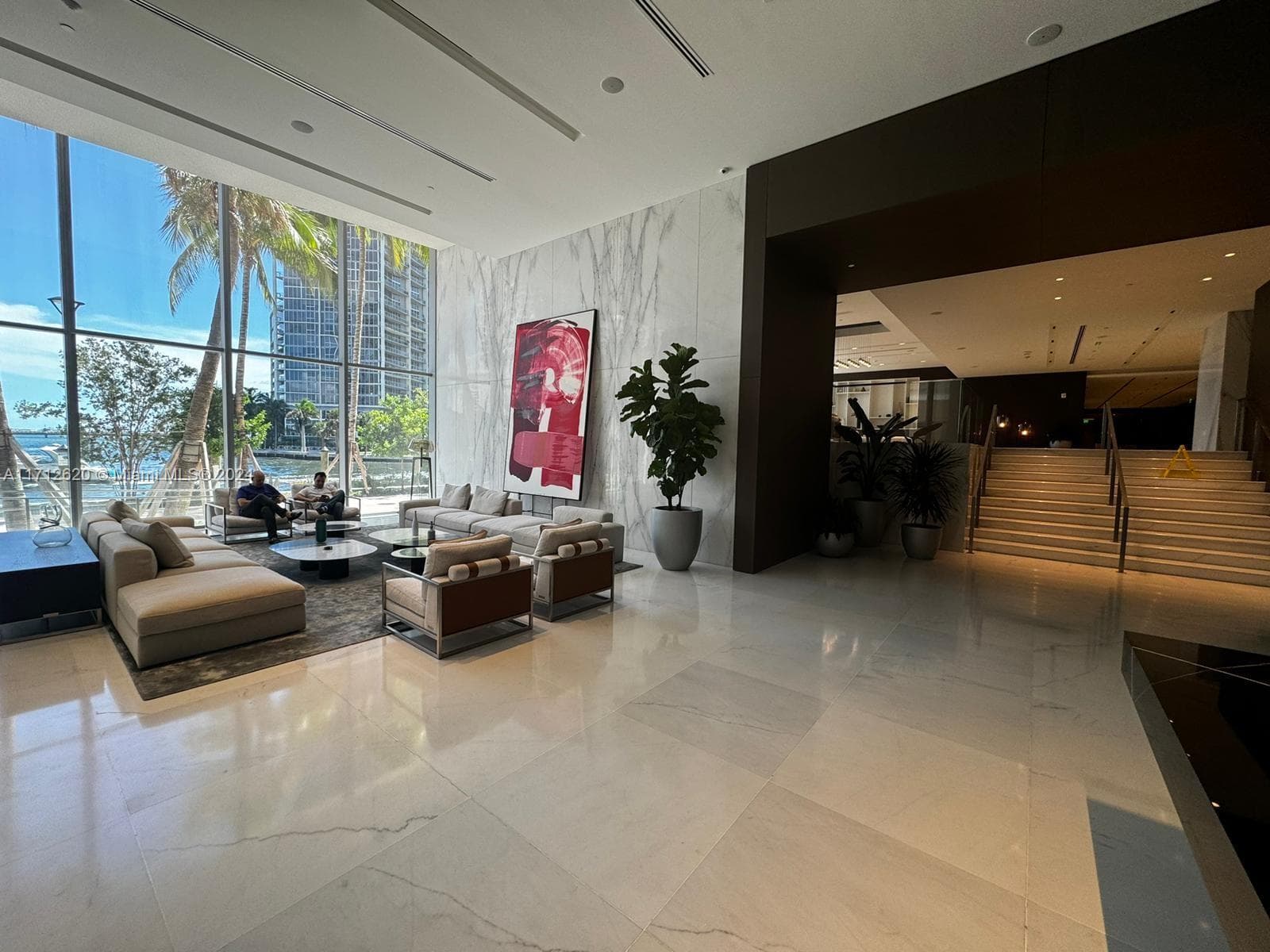 300 Biscayne Boulevard Way # 1806, Miami FL 33131 — 1