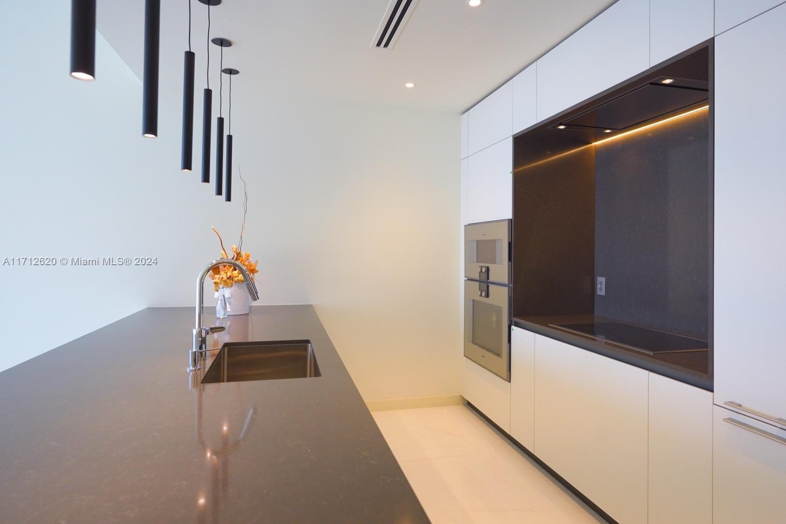 300 Biscayne Boulevard Way # 1806, Miami FL 33131 — 50