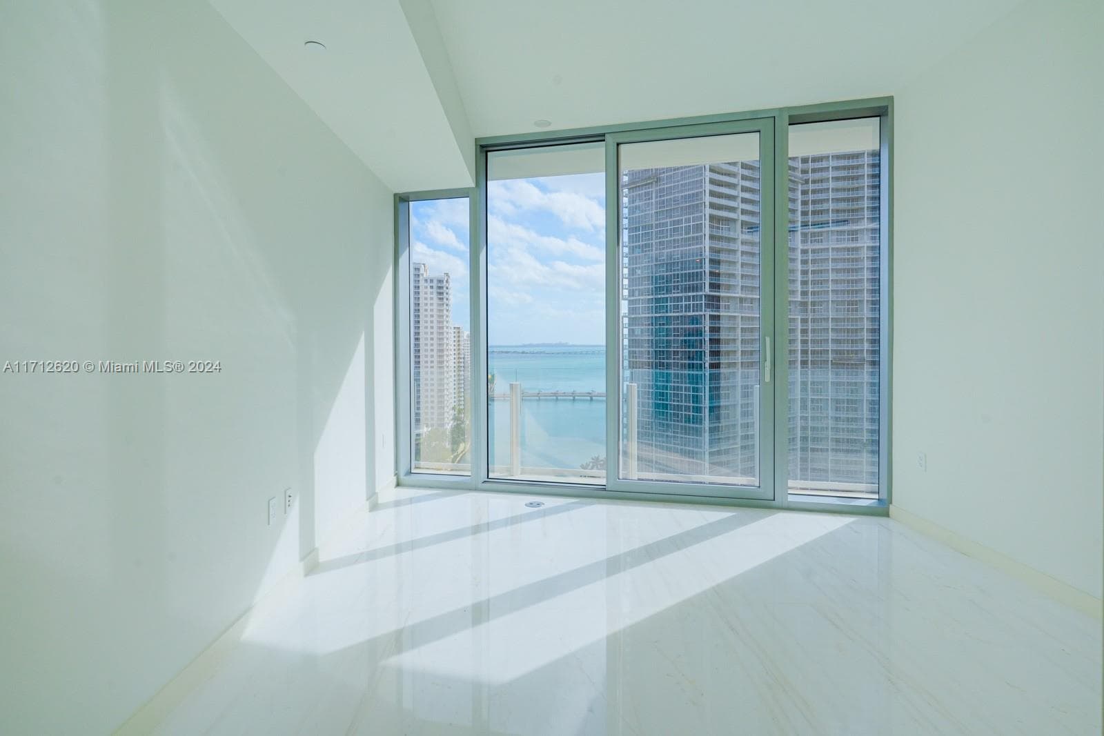 300 Biscayne Boulevard Way # 1806, Miami FL 33131 — 15