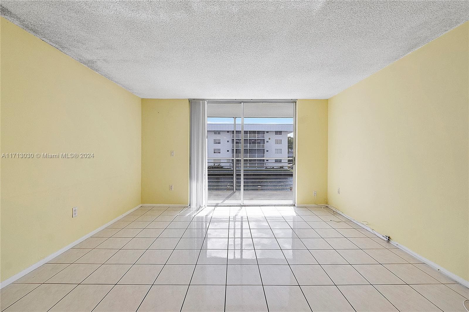 3600 NE 170th St # 211, North Miami Beach FL 33160 — 12