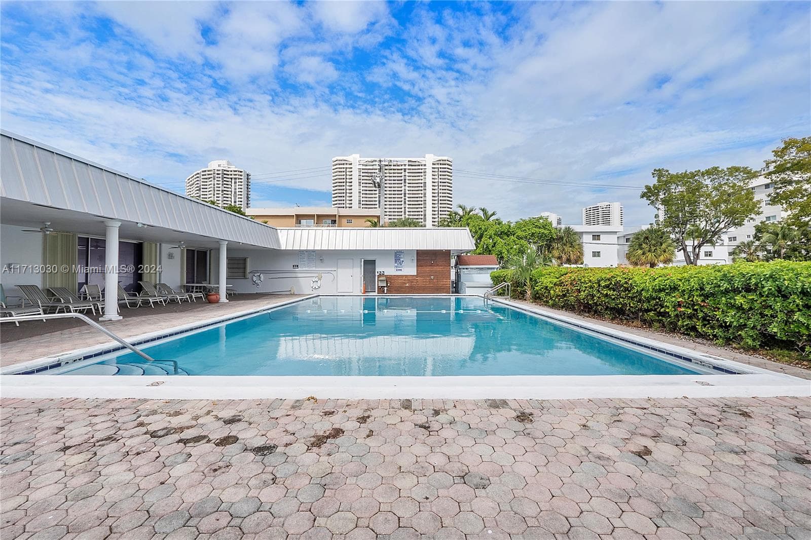 3600 NE 170th St # 211, North Miami Beach FL 33160 — 8