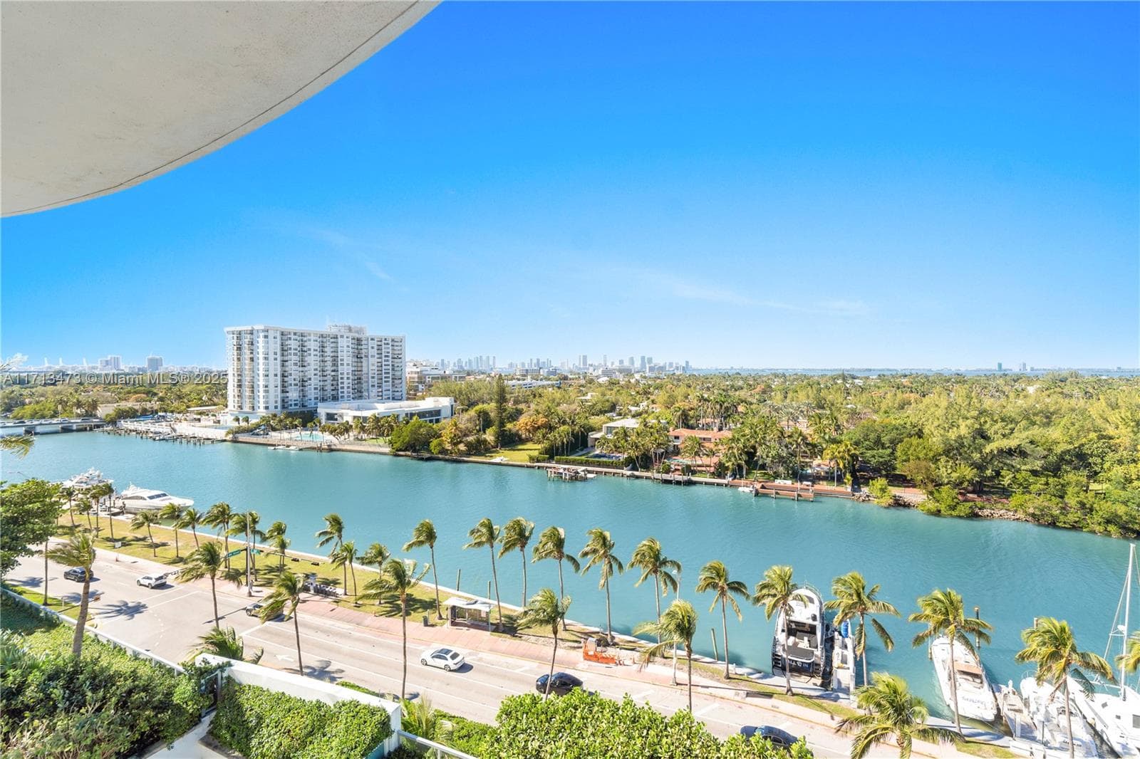 4401 Collins Ave, Miami Beach FL 33140 — 1
