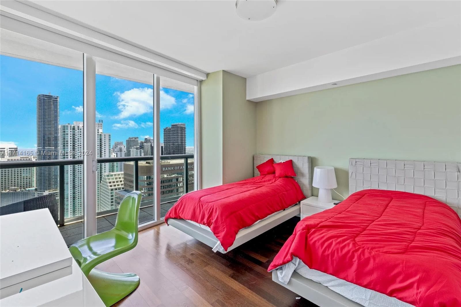 495 Brickell Ave # 4805, Miami FL 33131 — 12