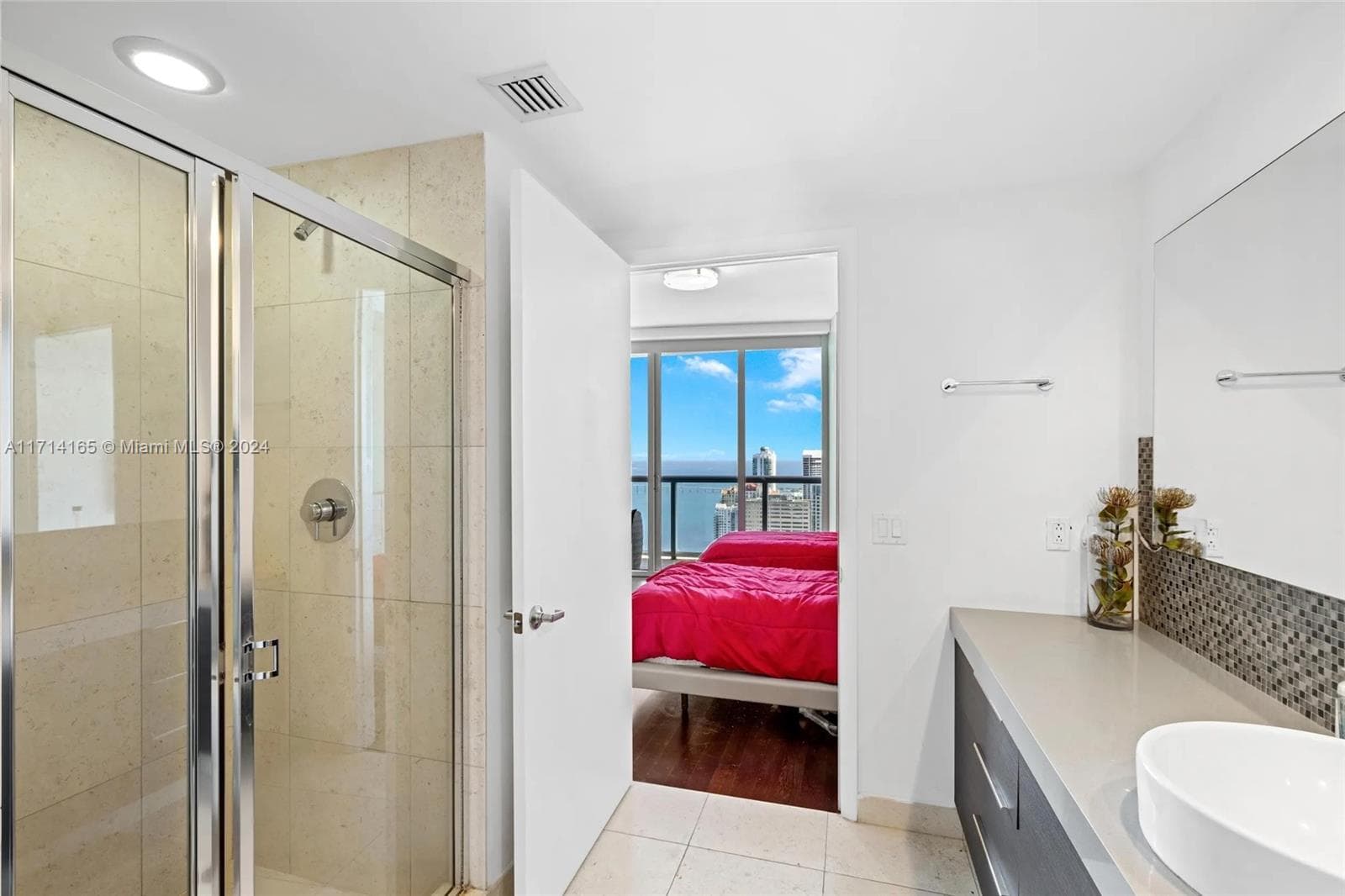 495 Brickell Ave # 4805, Miami FL 33131 — 15