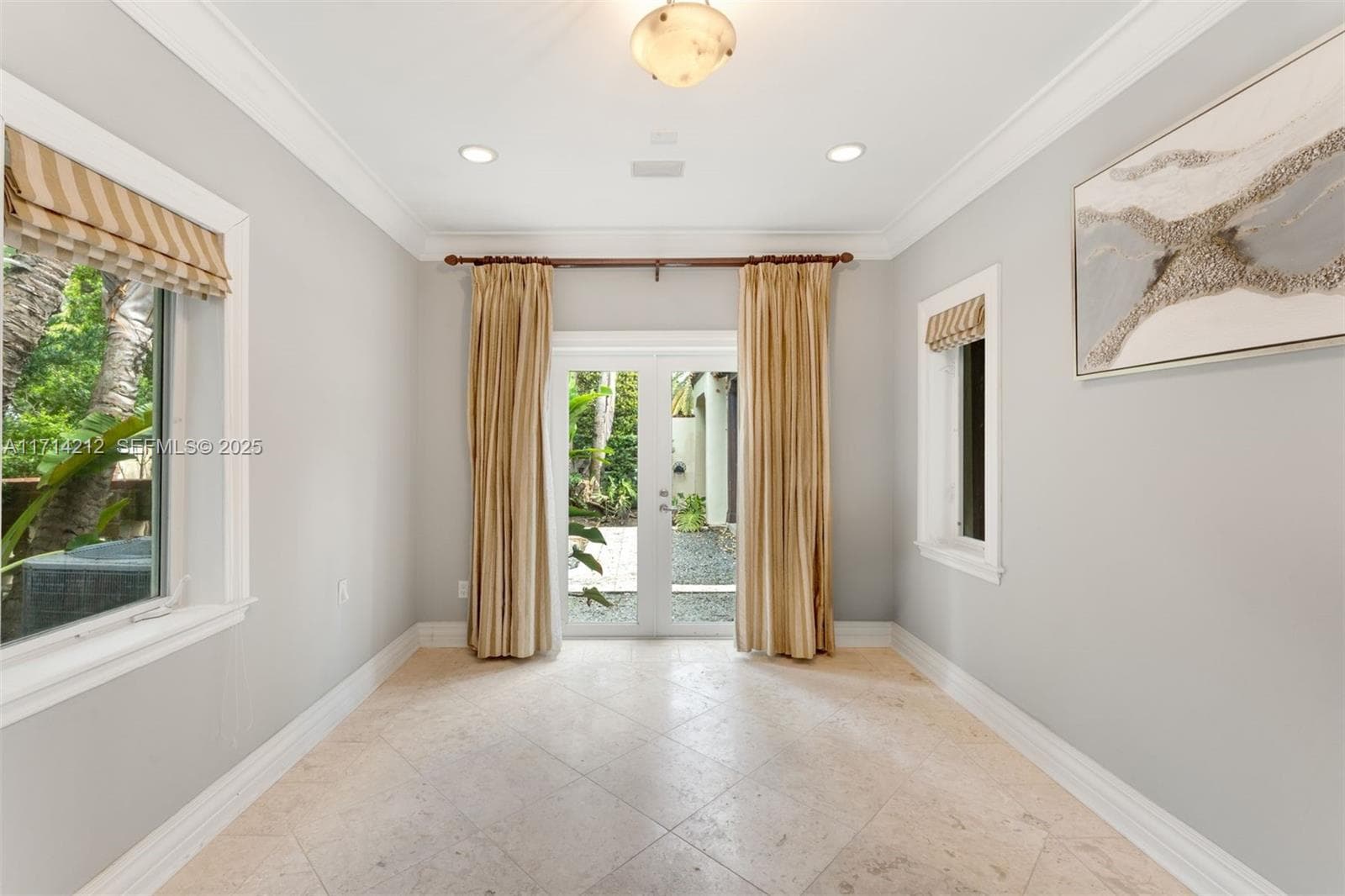 11 E Rivo Alto Dr, Miami Beach FL 33139 — 42