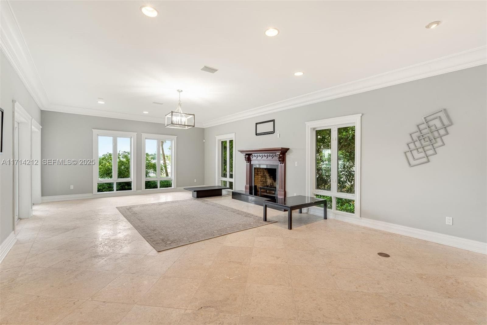 11 E Rivo Alto Dr, Miami Beach FL 33139 — 37
