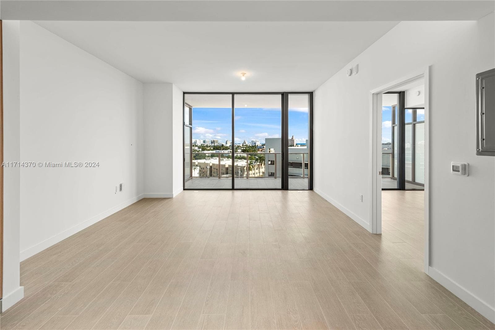 500 Alton Rd # 908, Miami Beach FL 33139 — 16