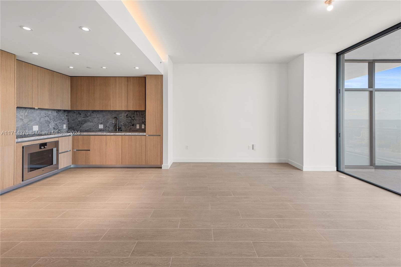 500 Alton Rd # 908, Miami Beach FL 33139 — 10