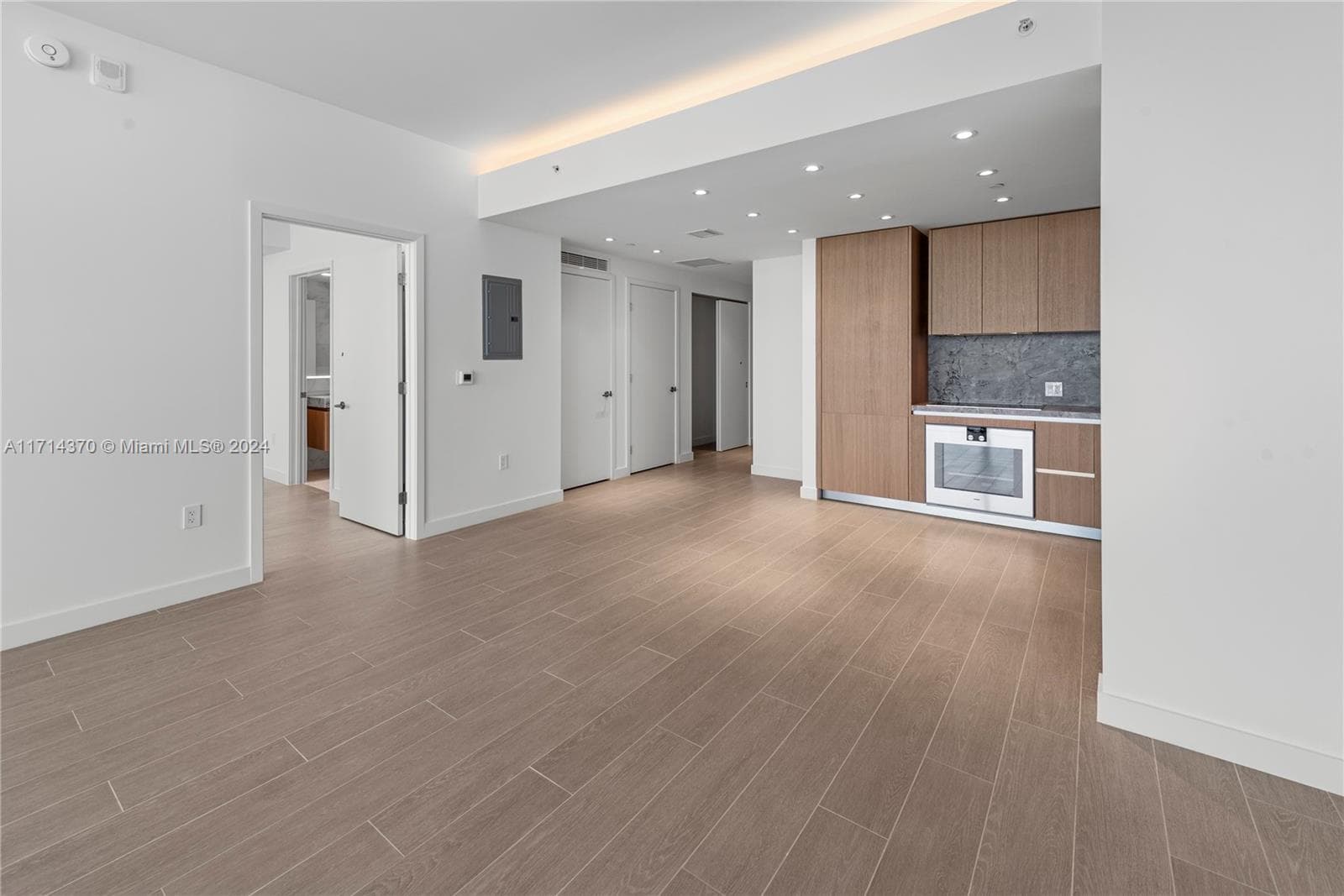 500 Alton Rd # 908, Miami Beach FL 33139 — 14