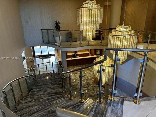 5401 Collins Ave # 223, Miami Beach FL 33140 — 13