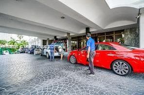 5401 Collins Ave # 223, Miami Beach FL 33140 — 33