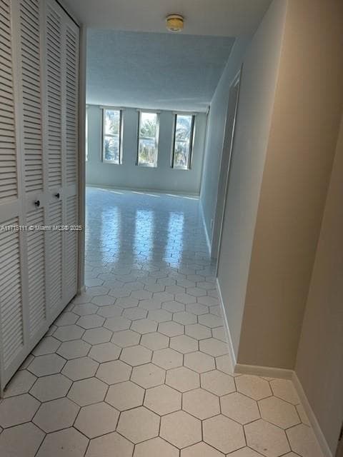 5401 Collins Ave # 223, Miami Beach FL 33140 — 19